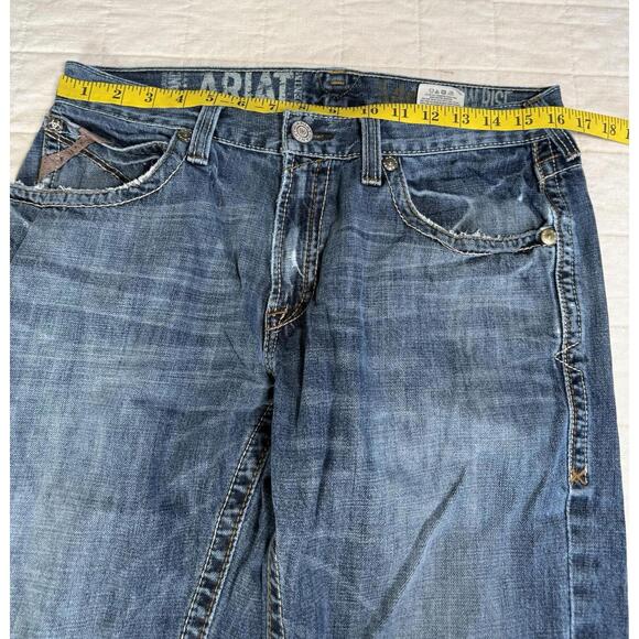 Ariat Jeans Men’s 32x30.5 Blue Denim Straight Leg Distressed Cowboy Workwear Y2K - Picture 6 of 9